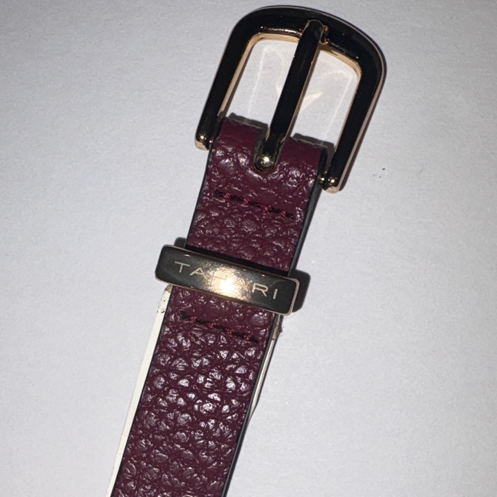 TAHARI Burgundy Leather belt w/brass buckle